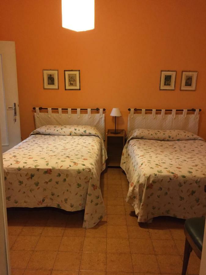 Corte Posta B&B - Parcheggio E Bagno In Camera Мантуя Экстерьер фото